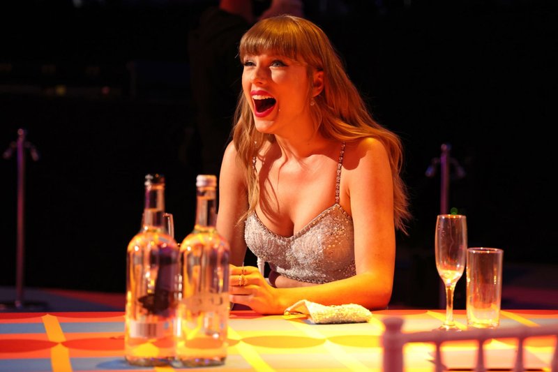 Taylor Swift at The Brit Awards 2021 — photo 139