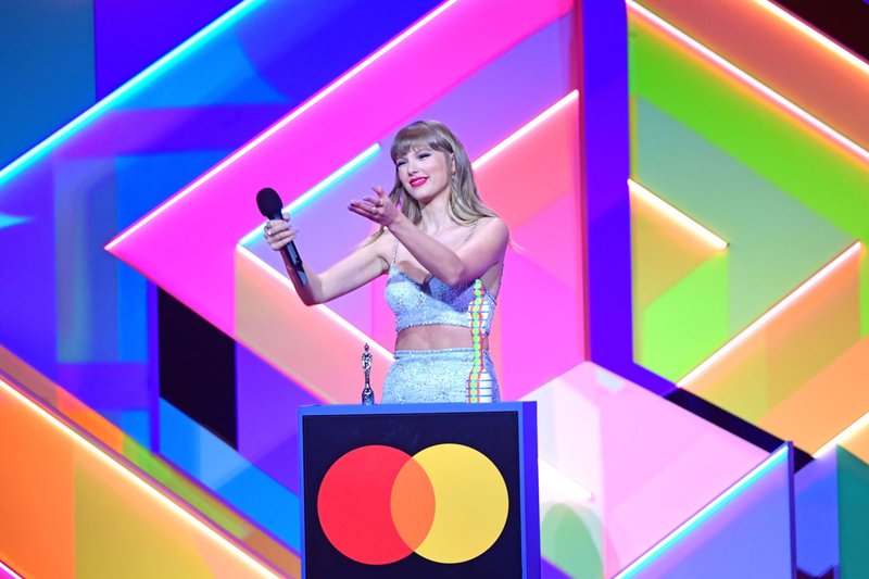 Taylor Swift at The Brit Awards 2021 — photo 152