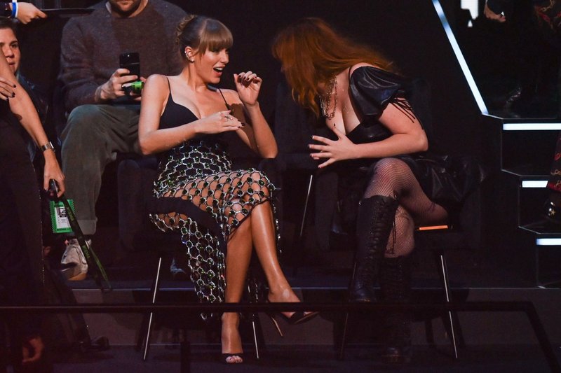 Taylor Swift at 2022 MTV Europe Music Awards — photo 145