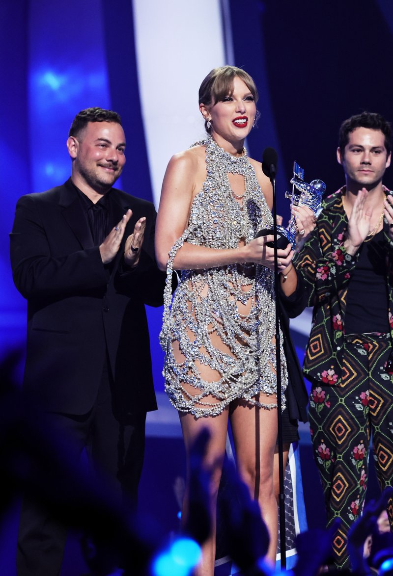 Taylor Swift at 2022 MTV Video Music Awards — photo 37