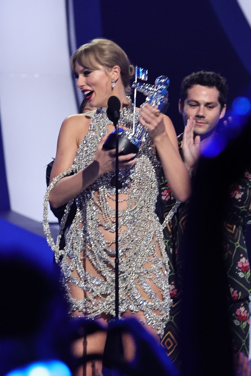 Taylor Swift at 2022 MTV Video Music Awards — photo 45