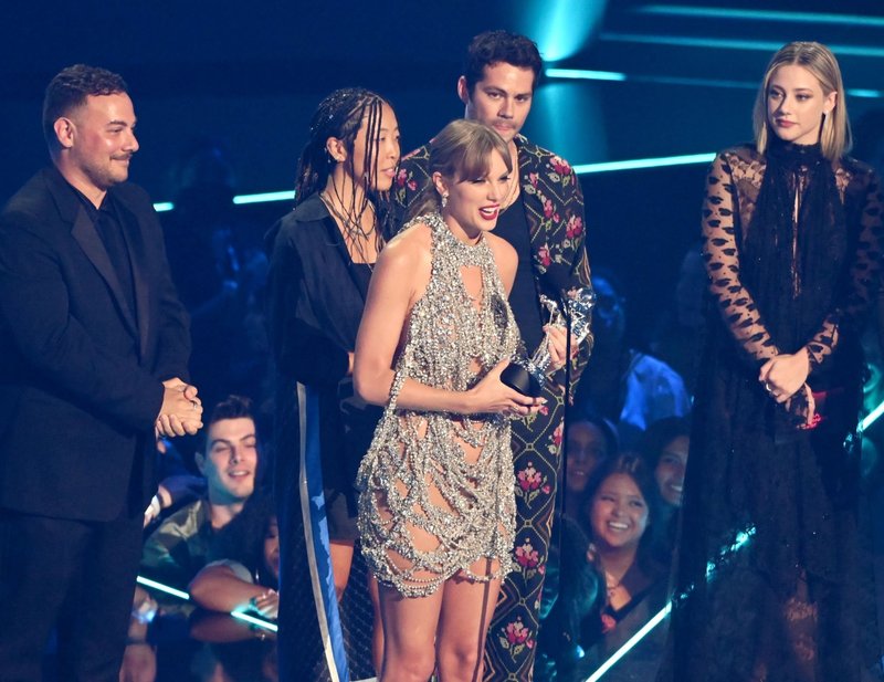 Taylor Swift at 2022 MTV Video Music Awards — photo 64