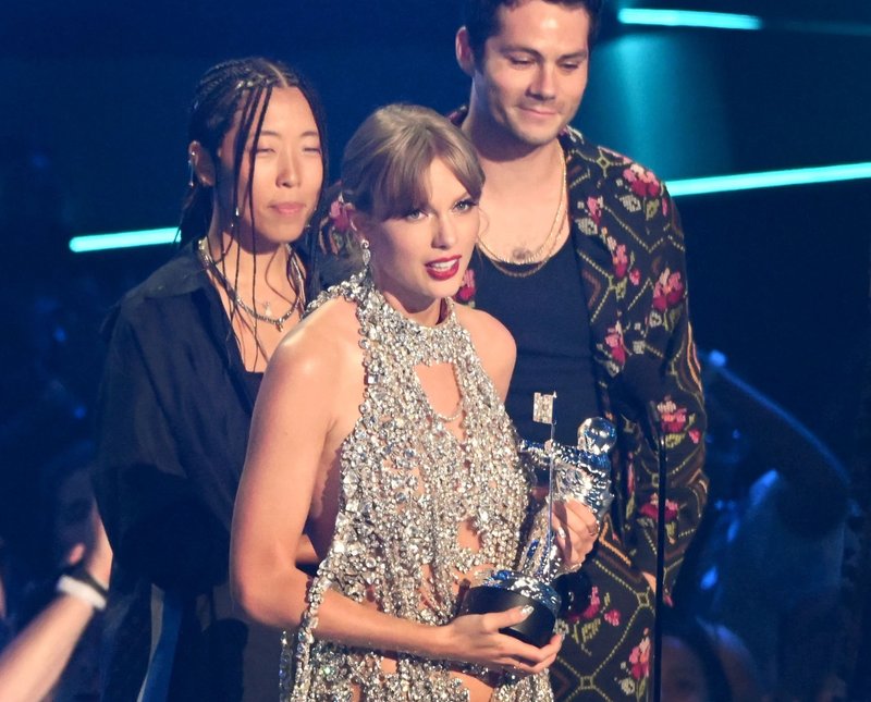 Taylor Swift at 2022 MTV Video Music Awards — photo 65