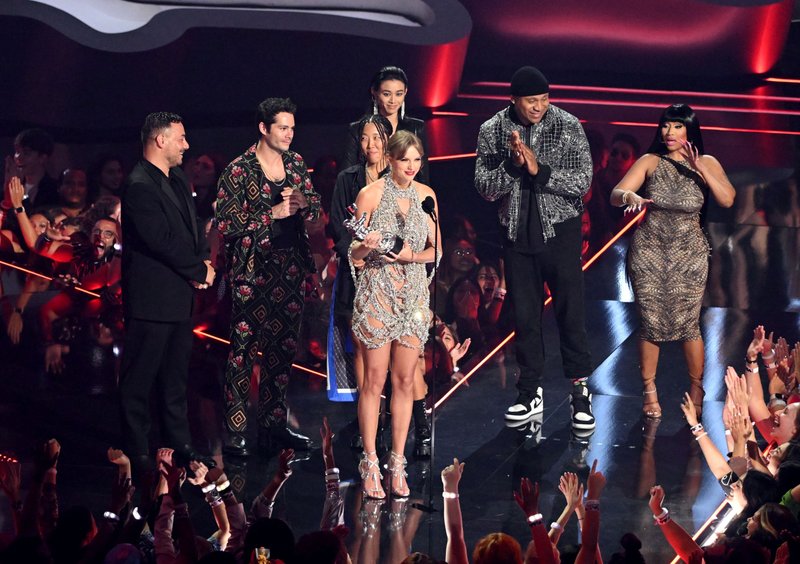 Taylor Swift at 2022 MTV Video Music Awards — photo 149