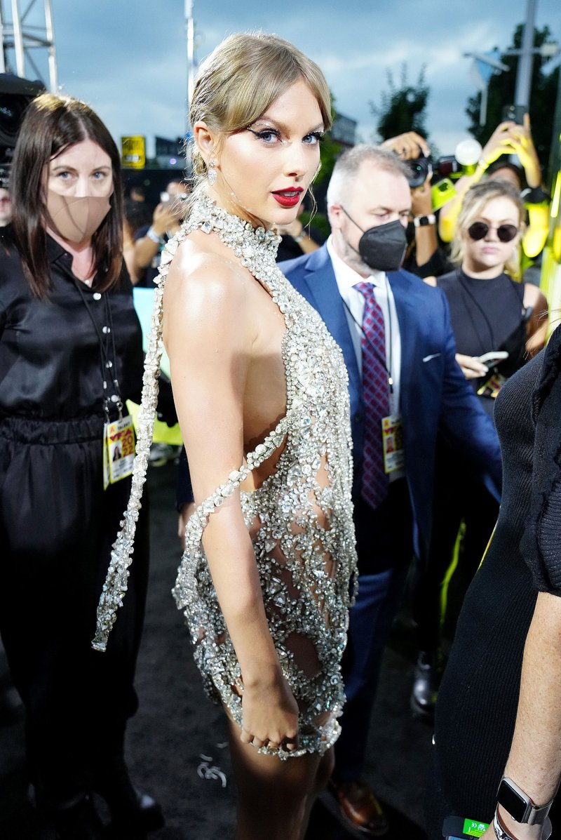 Taylor Swift at 2022 MTV Video Music Awards — photo 188