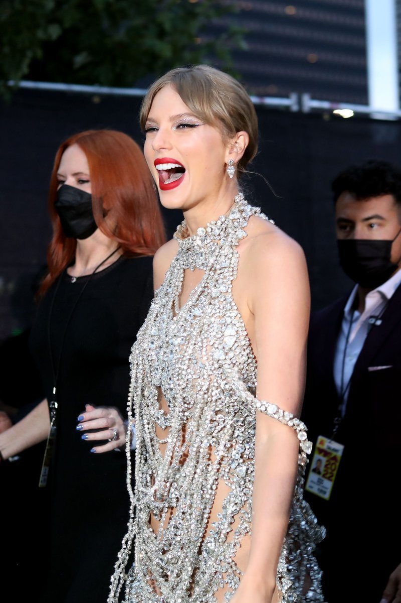 Taylor Swift at 2022 MTV Video Music Awards — photo 207