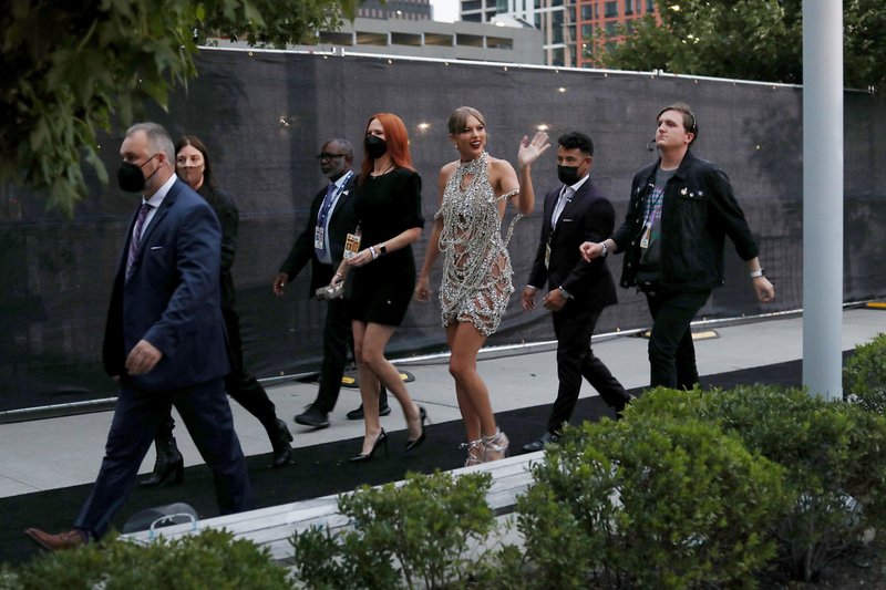 Taylor Swift at 2022 MTV Video Music Awards — photo 218