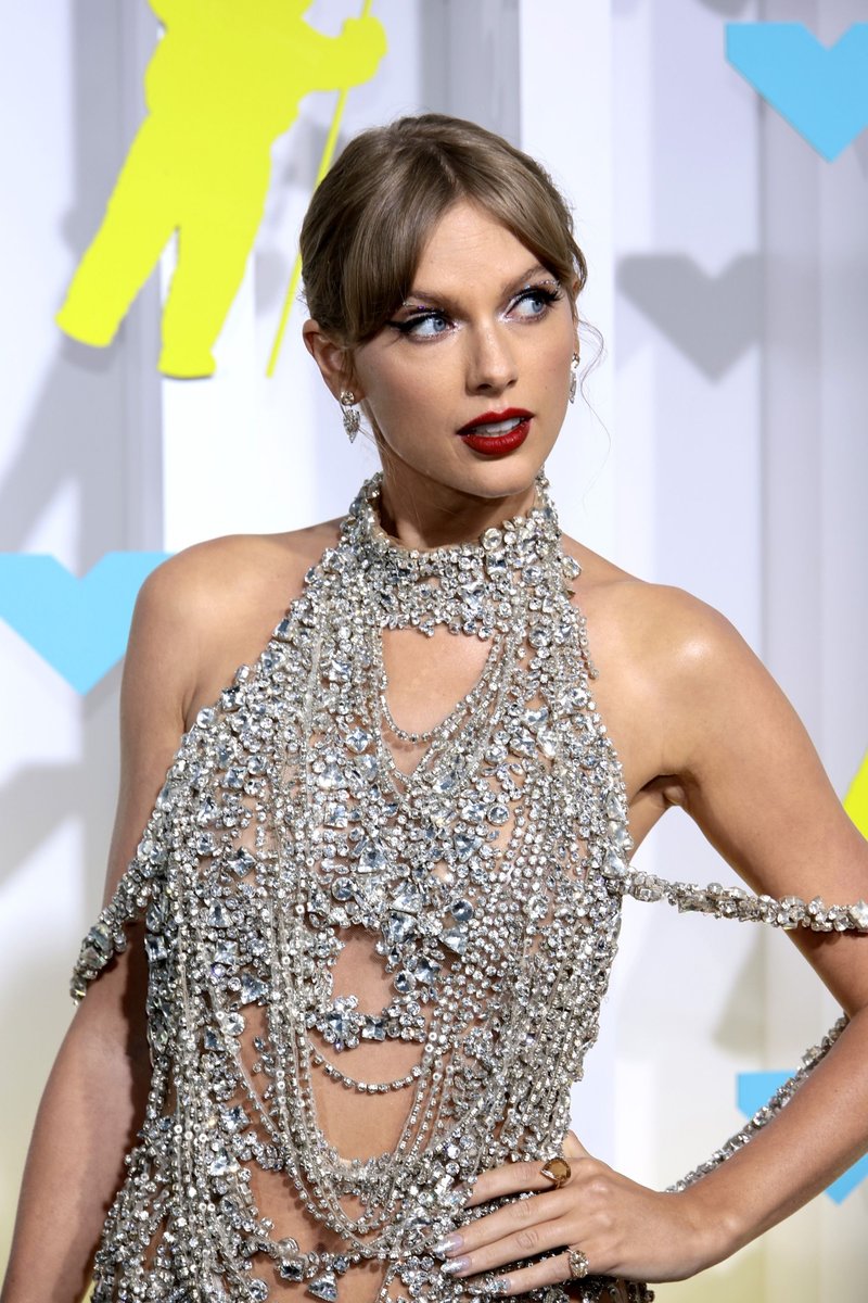 Taylor Swift at 2022 MTV Video Music Awards — photo 238
