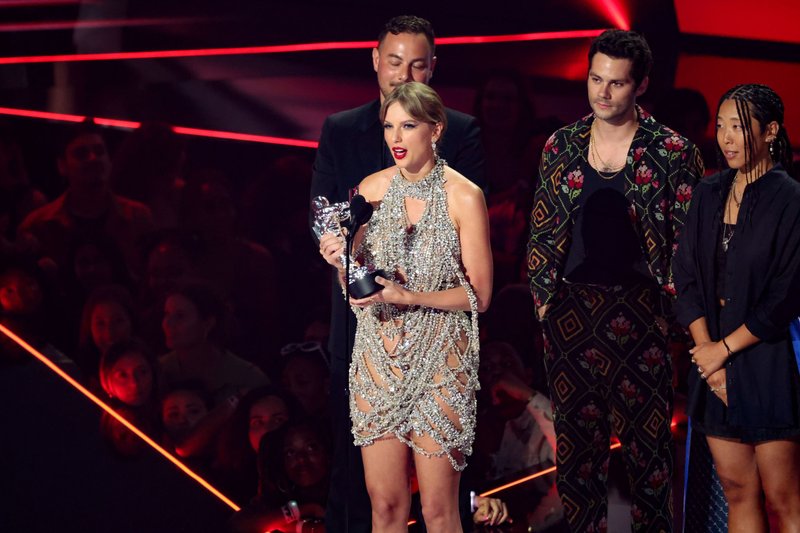Taylor Swift at 2022 MTV Video Music Awards — photo 248