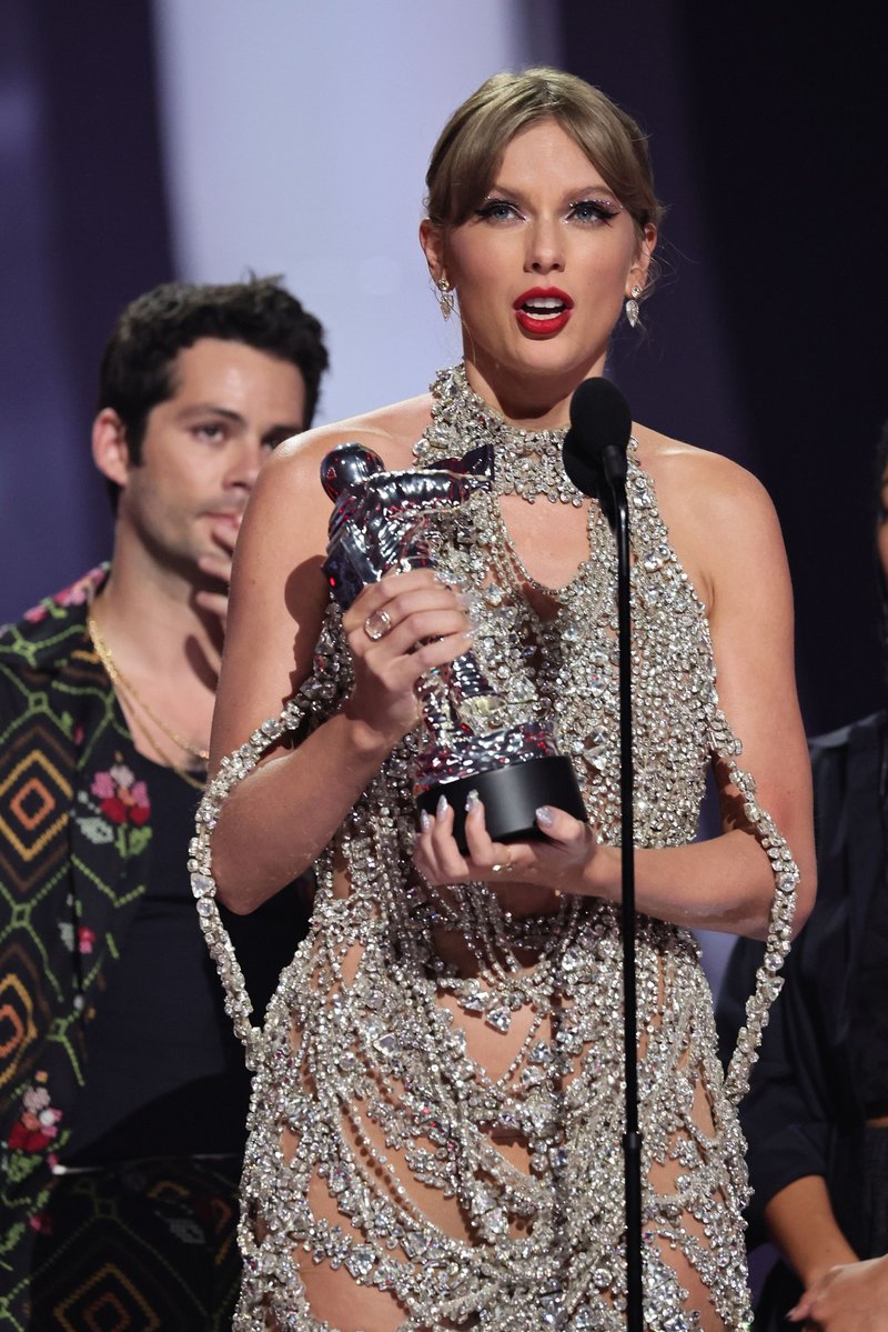 Taylor Swift at 2022 MTV Video Music Awards — photo 252