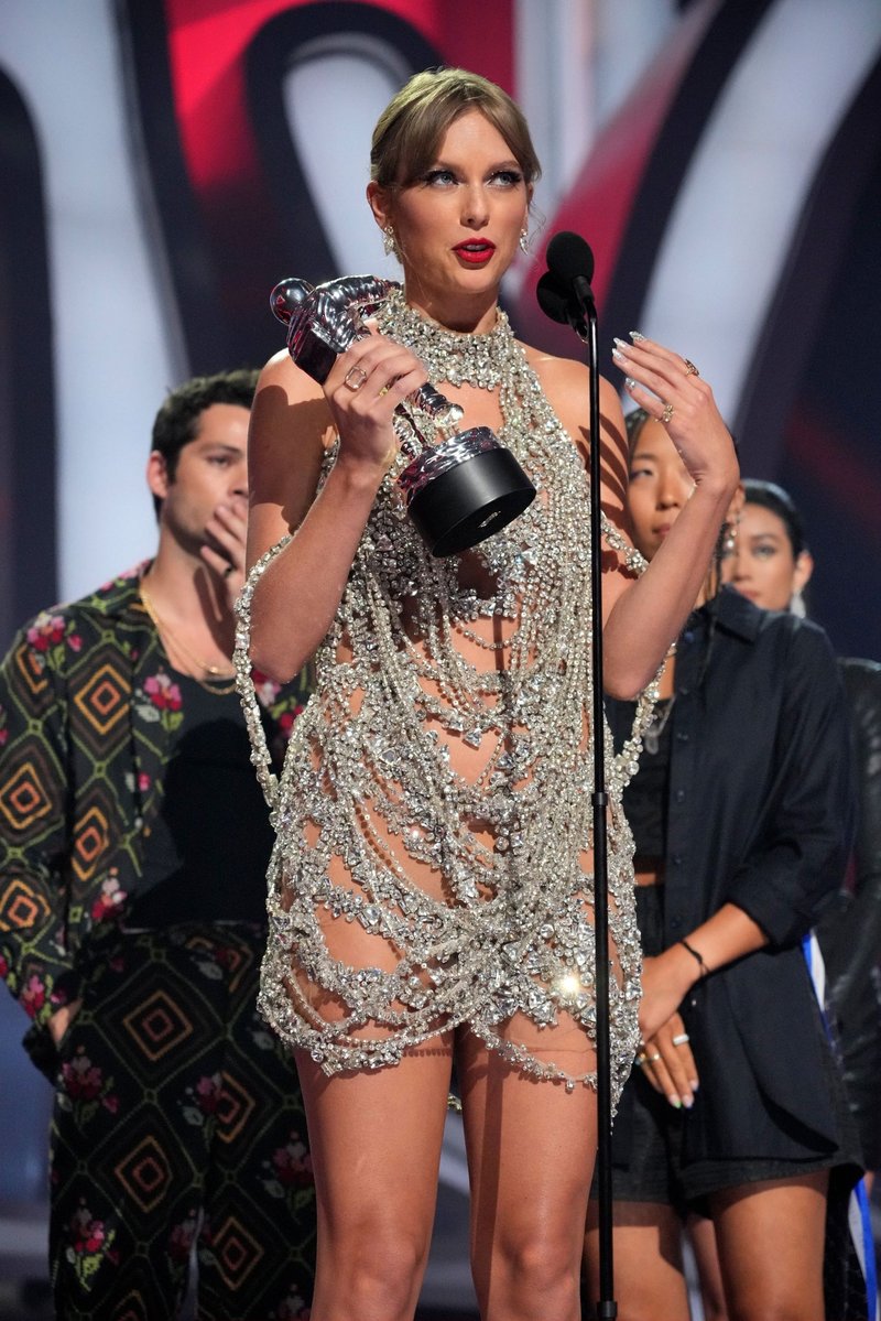 Taylor Swift at 2022 MTV Video Music Awards — photo 290