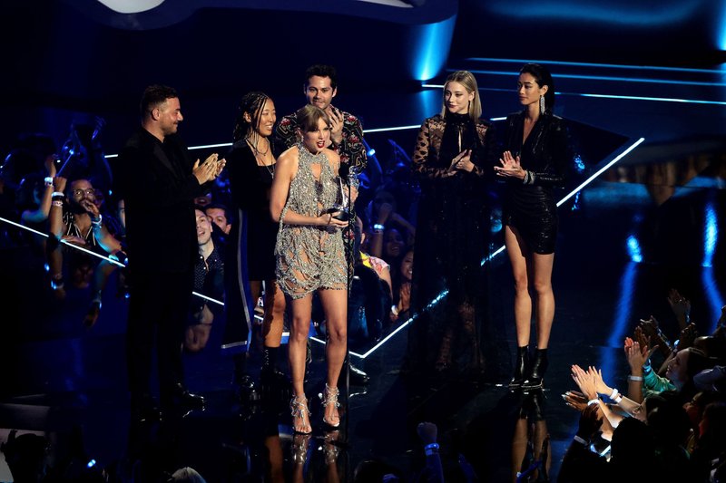 Taylor Swift at 2022 MTV Video Music Awards — photo 306