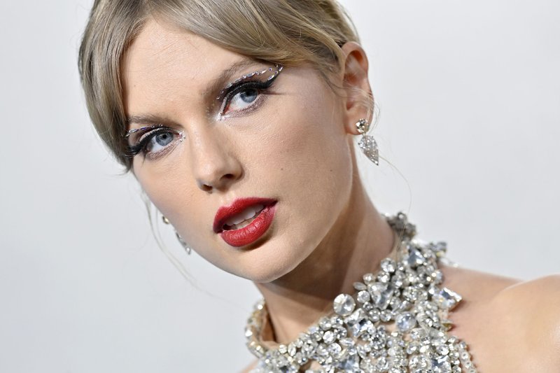 Taylor Swift at 2022 MTV Video Music Awards — photo 328