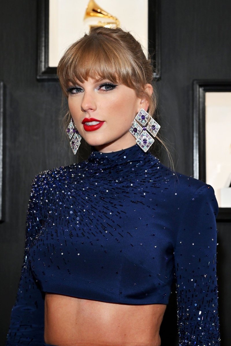 Taylor Swift at 65th Annual Grammy Awards — photo 76