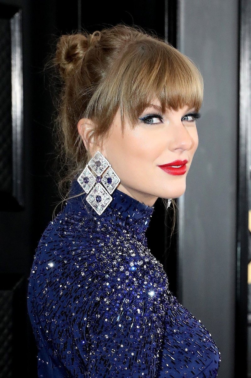 Taylor Swift at 65th Annual Grammy Awards — photo 145