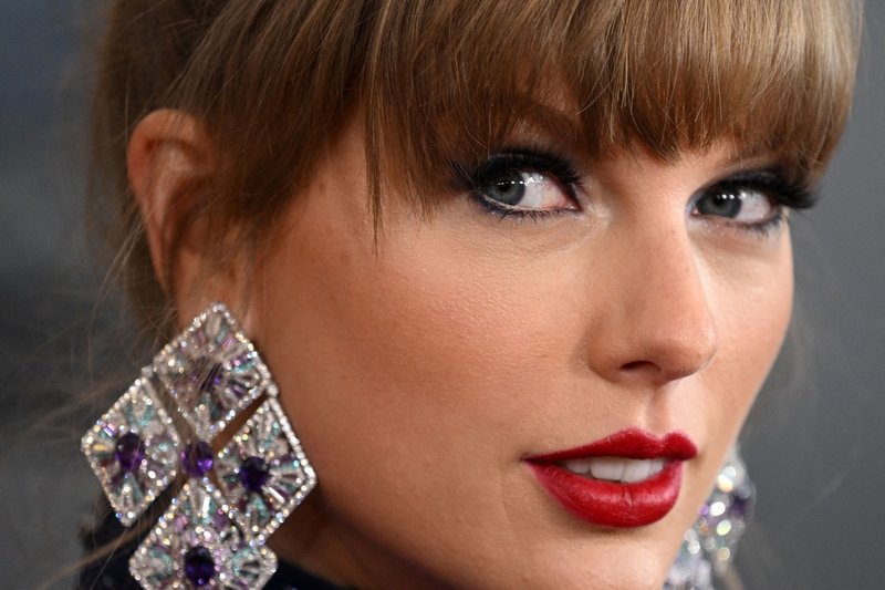 Taylor Swift at 65th Annual Grammy Awards — photo 156