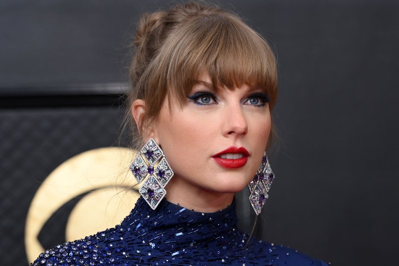 Taylor Swift at 65th Annual Grammy Awards — photo 254