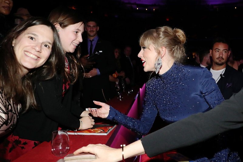 Taylor Swift at 65th Annual Grammy Awards — photo 371