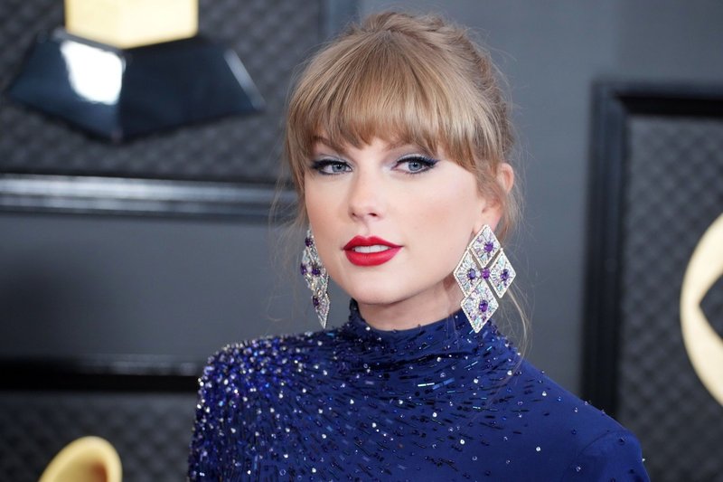 Taylor Swift at 65th Annual Grammy Awards — photo 372