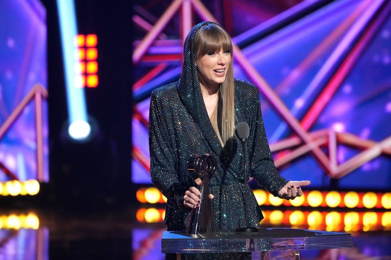 Taylor Swift at 2023 iHeartRadio Music Awards — photo 32