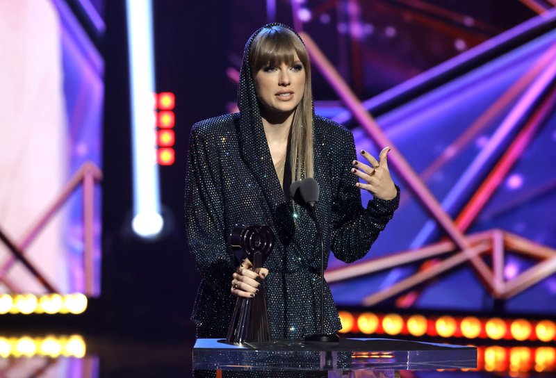 Taylor Swift at 2023 iHeartRadio Music Awards — photo 84