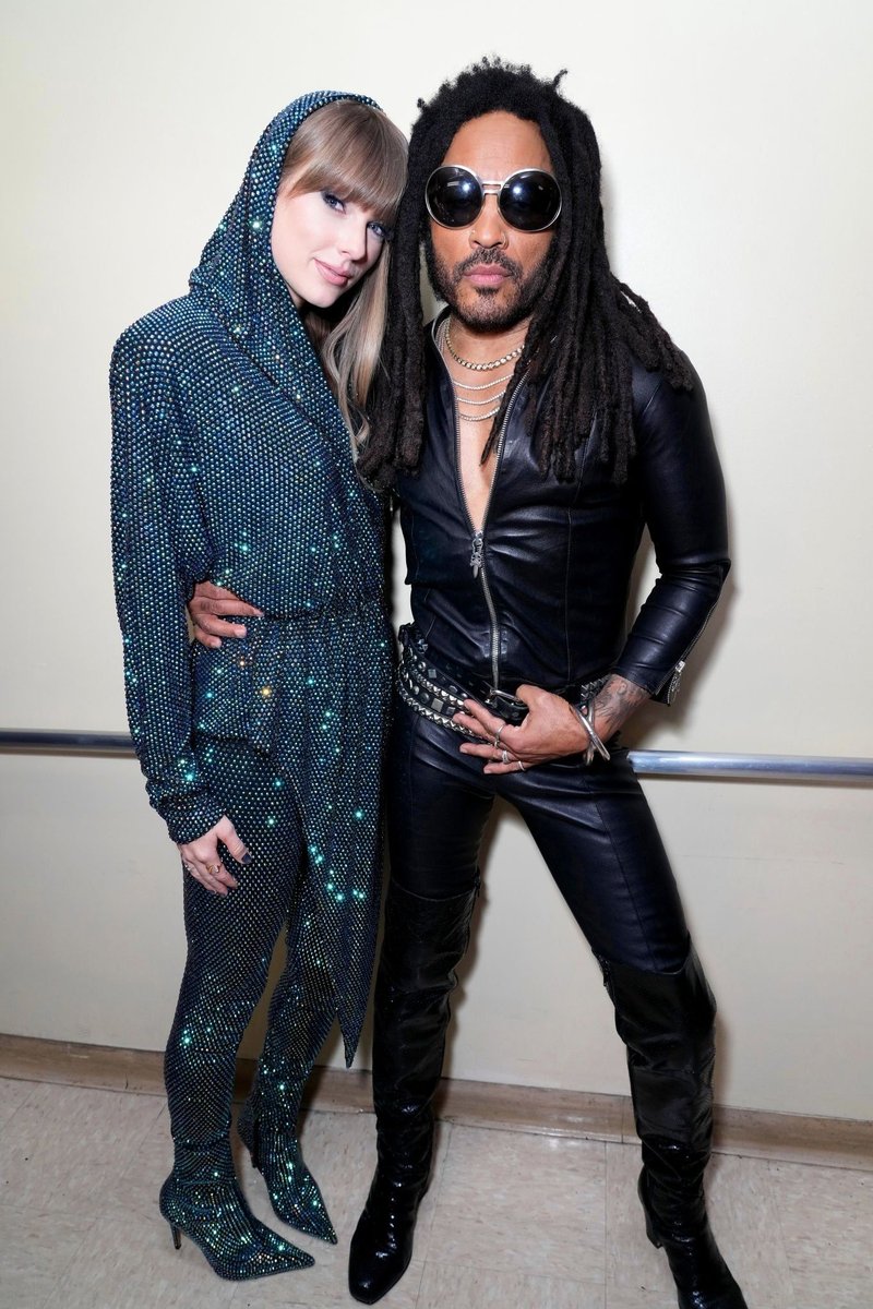 Taylor Swift at 2023 iHeartRadio Music Awards — photo 88