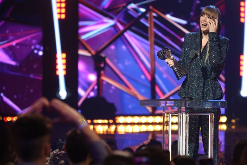 Taylor Swift at 2023 iHeartRadio Music Awards — photo 117