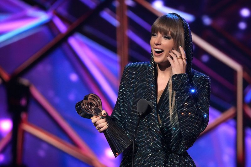 Taylor Swift at 2023 iHeartRadio Music Awards — photo 139
