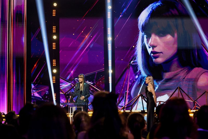 Taylor Swift at 2023 iHeartRadio Music Awards — photo 148