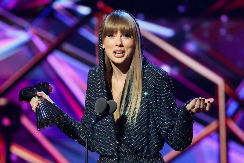Taylor Swift at 2023 iHeartRadio Music Awards — photo 150