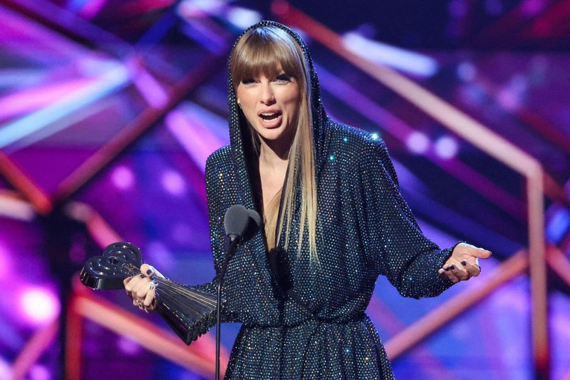 Taylor Swift at 2023 iHeartRadio Music Awards — photo 156