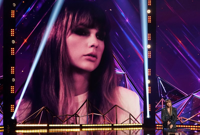 Taylor Swift at 2023 iHeartRadio Music Awards — photo 174