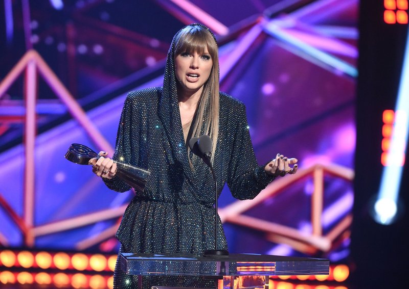 Taylor Swift at 2023 iHeartRadio Music Awards — photo 195