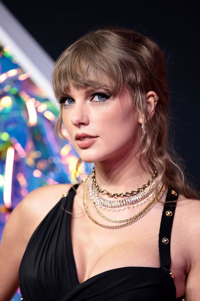 Taylor Swift at 2023 MTV Video Music Awards — photo 41