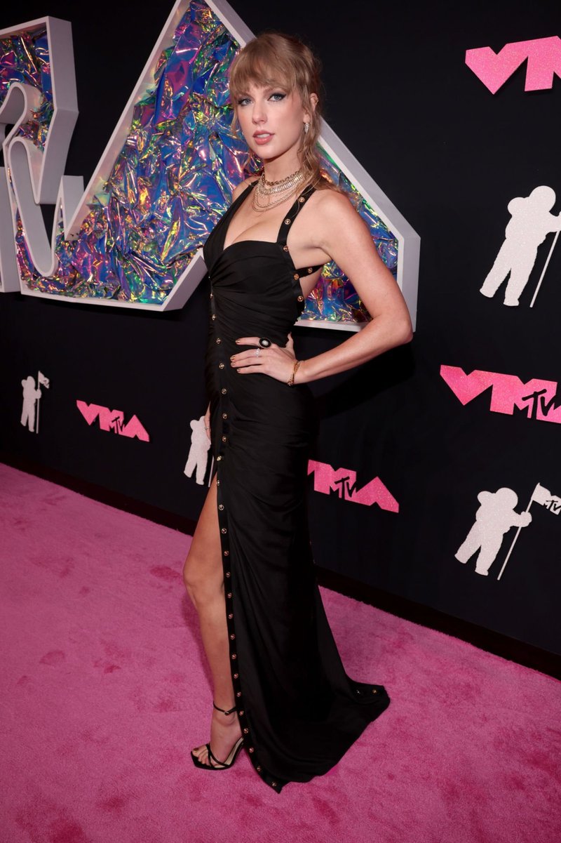 Taylor Swift at 2023 MTV Video Music Awards — photo 144