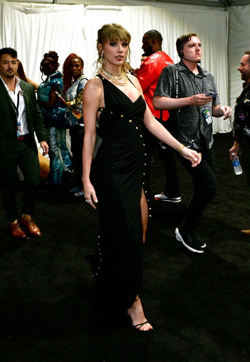 Taylor Swift at 2023 MTV Video Music Awards — photo 155