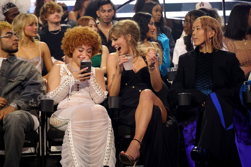 Taylor Swift at 2023 MTV Video Music Awards — photo 199