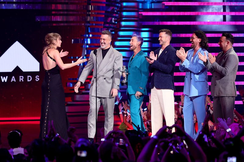 Taylor Swift at 2023 MTV Video Music Awards — photo 215