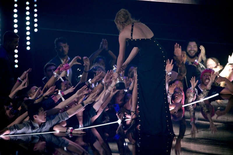 Taylor Swift at 2023 MTV Video Music Awards — photo 241