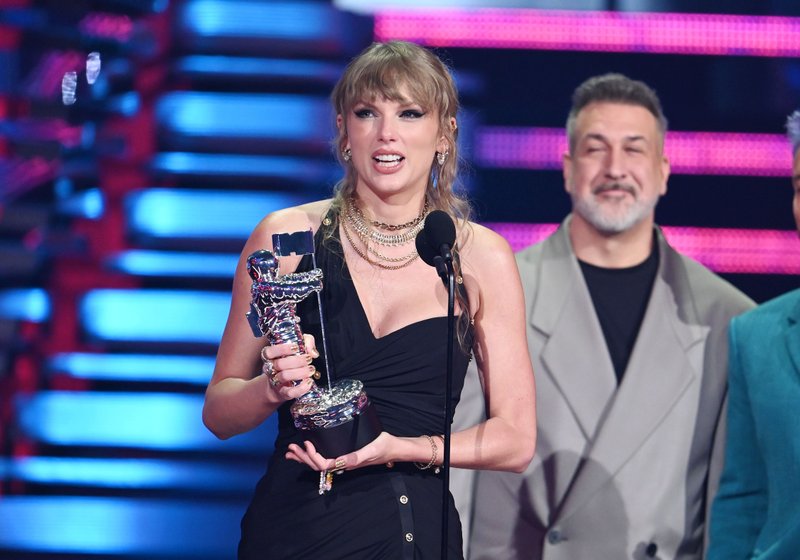 Taylor Swift at 2023 MTV Video Music Awards — photo 256