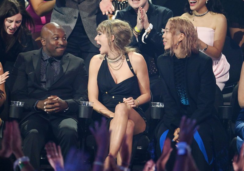 Taylor Swift at 2023 MTV Video Music Awards — photo 268