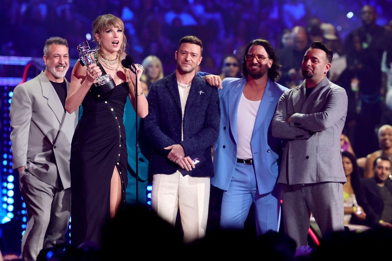 Taylor Swift at 2023 MTV Video Music Awards — photo 290