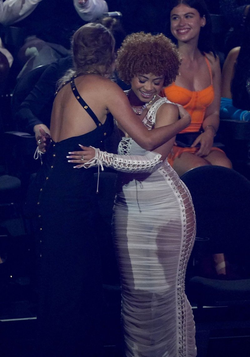 Taylor Swift at 2023 MTV Video Music Awards — photo 292