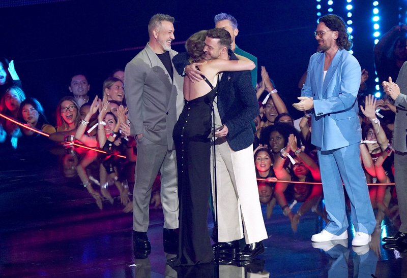 Taylor Swift at 2023 MTV Video Music Awards — photo 299