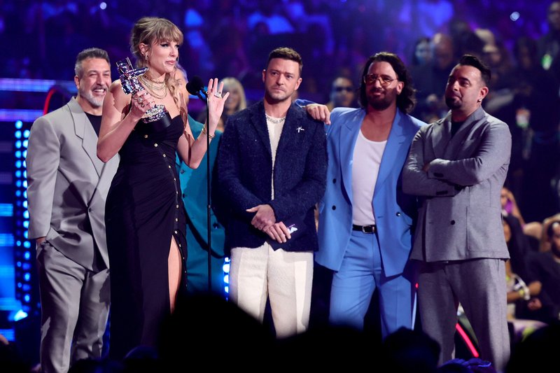 Taylor Swift at 2023 MTV Video Music Awards — photo 301