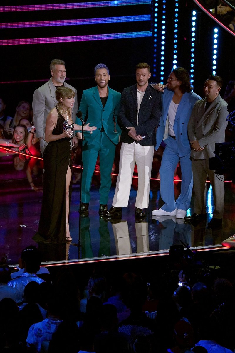 Taylor Swift at 2023 MTV Video Music Awards — photo 361