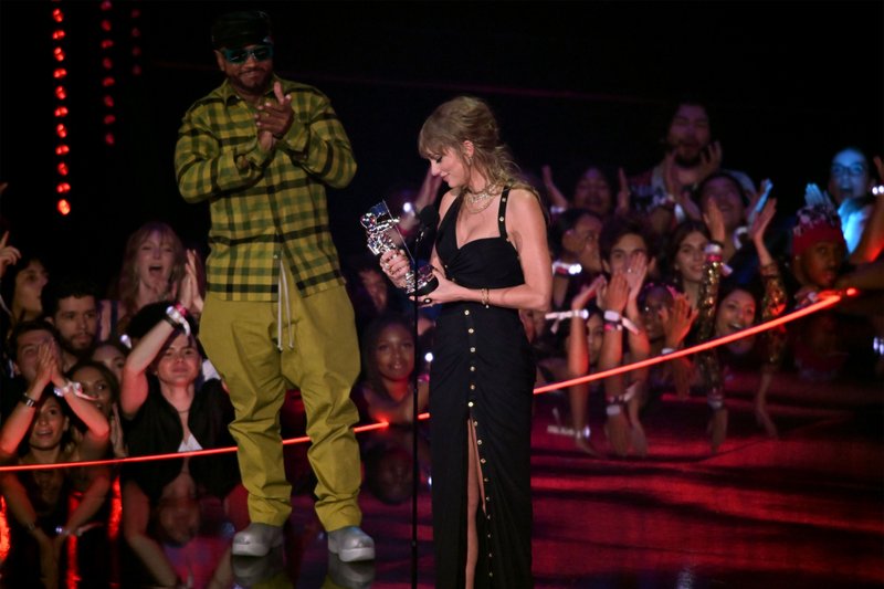 Taylor Swift at 2023 MTV Video Music Awards — photo 366