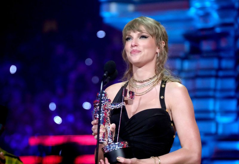 Taylor Swift at 2023 MTV Video Music Awards — photo 391