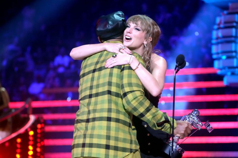 Taylor Swift at 2023 MTV Video Music Awards — photo 410