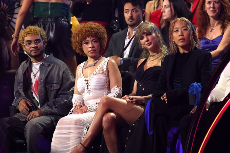 Taylor Swift at 2023 MTV Video Music Awards — photo 416